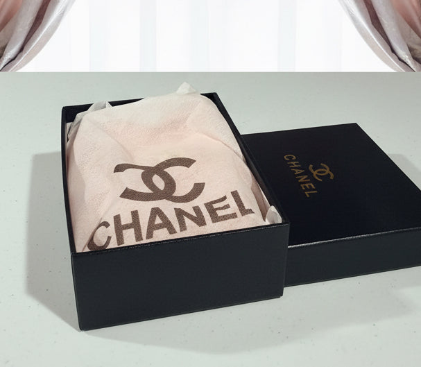 Pink purse