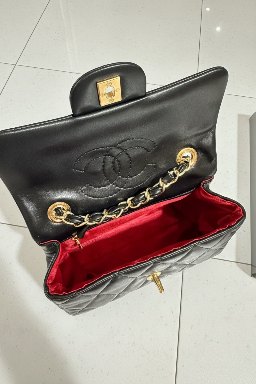Black purse